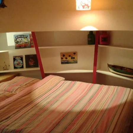 Houseboat Dokstroom 4*