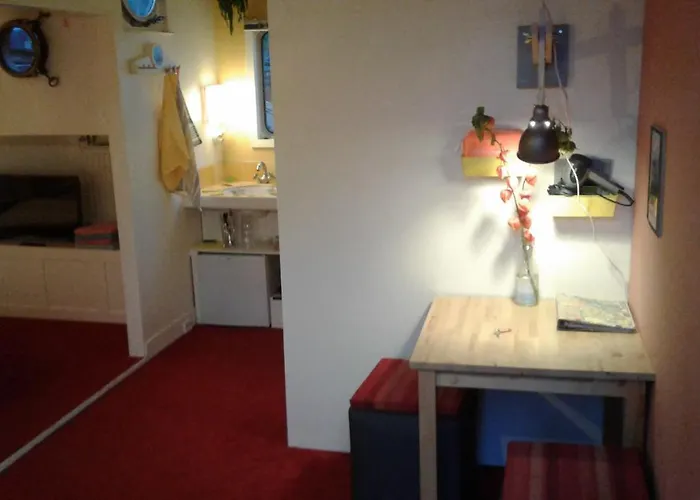 Houseboat Dokstroom Gasthof